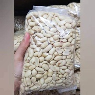 kacang tanah kupas super import repack 1kg