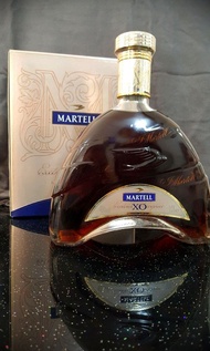 🔥💥[馬爹利]💥[舊裝頂開盒]XO/洋酒/干邑💢[1L./1000ml/1公升裝]💢MARTELL EXTRA OLD COGNAC XO ☆瓶蓋開封位置上有裝瓶日期☆<全新未開>*請參閱描述