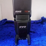 FLASH EKSTERNAL EVO DIGITAL 700e