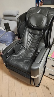 osim v手天王2 (99.9% New, 購自2024年12月, 兩年保養)