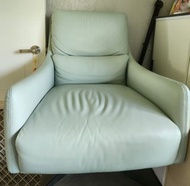 Natuzzi Italia 旋轉真皮單人梳化