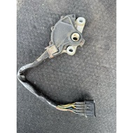 PAJERO V75 5 SPEED INHIBITOR SWITCH USED JAPAN