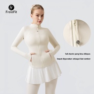 FreeFit Flow Women's Slim Fit Define Sports Jacket Hijab-Friendly Anti-UV Jacket Gym Padel Clothes T