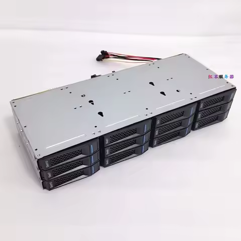 12 bay 3.5-inch hard drive cage, hot swappable 8087 interface D-type 4ping power supply SAS/SATA chi