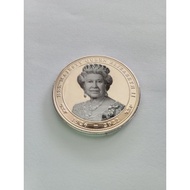 Queen Elizabeth ll Memorial Coin