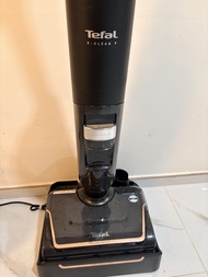 Tefal 吸塵+拖地吸塵機