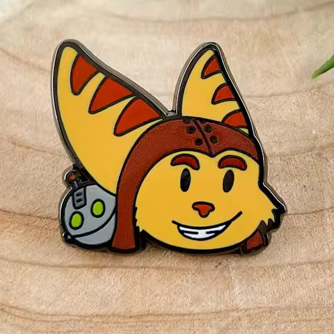 Ratchet & Clank Brooch Game Merchandise Metal Badge Cartoon Style Accessory Pin Player Gift