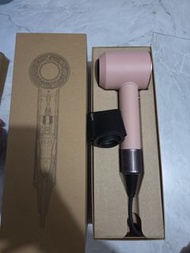 靚仔DYSON HD08吹風機 行貨