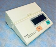 日本製 HEM-706 OMRON 歐姆龍 手臂式 自動血壓計 電子血壓計 Blood Pressure Monitor