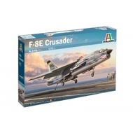 IT1456 1/72 F-8E CRUSADER