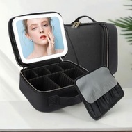 雜乜鋪 - 輕奢高顏值ins風便攜LED燈鏡化妝包 大容量旅行化妝箱 帶可調隔板刷架 女士化妝師優選