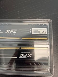 XPG GAMMIX DIO 8GB DDR4 3200Hz 一條