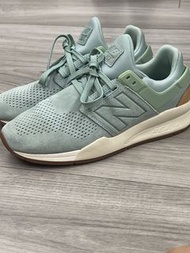 New balance 247