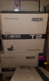 全新未開Hottoys DX13 Terminator 2 T800 ( Battle Damaged Version) Special Edition