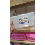 FOOD STORAGE CONTAINER / PLASTIC FOOD CONTAINER 22 x 22 CM / BEKAS PLASTIK MAKANAN