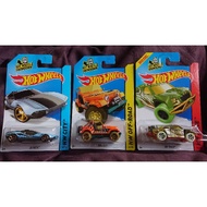 Hot Wheels Regular Treasure Hunt Jeep CJ-7 Off Track La Fasta CJ7 RTH not Tomica Kyosho Tarmac Inno