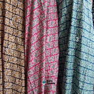 Rayon Twill Fabric with Flower Motif / Rayon Twill Motif / Rayon Fabric / Motif Fabric / Flower Fabr