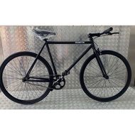 Cranston Fix Fixie. Single Speed Bicycle. Leisure Bike. Urban Bicycle. Black Mamba. With brake.