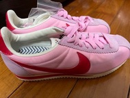 ⭐️ Nike Classic Cortez 粉紅 阿甘 週年限定版⭐️