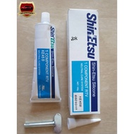 Genuine Black TOYOTA Glue Lift The Box 50 Pieces Per Baht
