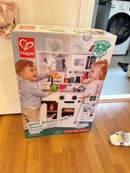 Hape 超能聲光廚房