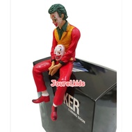 Heath ledger sitting model action figure Joker