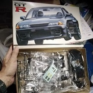 NISSAN SKYLINE GTR R32 1/24 FUJIMI