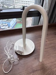❤️ Philips 座枱燈