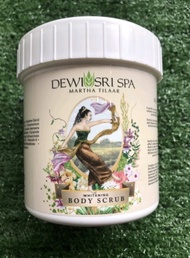 Siratu Bintang Outlet / Dewi Sri Spa Whitening Body Scrub 500gr