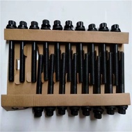 4d56u cylinder head bolts for mitsubishi l200 4d56-u engine head screw 1005-a327 10005a327