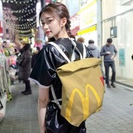 【麥當勞包包】 I'm lovin' it 小麥迷注意！背去買薯條或漢堡吧！McDonald's造型包 紙袋 背包 側背