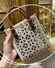 ▪️ Tory Burch 全新鏤空系列 琴譜包