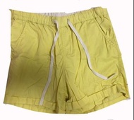 bossini yellow shorts 黃色短褲
