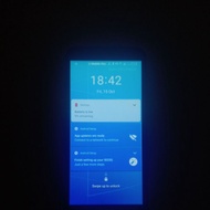 yes phone got free gift