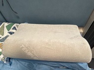 Tempur 記憶枕