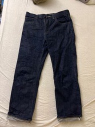 Uniqlo U系列 Regular fit(31inch)