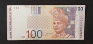 100 Ringgit sign Zeti Aziz