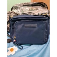 Tommy Hilfiger Sling Bag