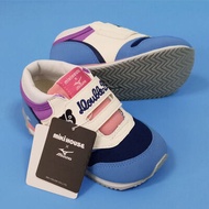 สินค้ามีอยู่ในประเทศ MIKIHOUSE รองเท้ากีฬาที่ได้รับรางวัลแบบร่วมมือกับ mijin รองเท้าเด็กใหญ่ฤดูใบไม้