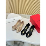 Ferragamo SF Ferragamo 2025 New Style Ladies Flat Shoes 84 Heels Original 1: 1 ** Customization