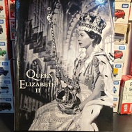 Buku Import Books Queen Elizabeth II : Royal Life In Pictures