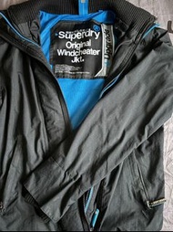 極度乾燥 Superdry 經典款 風衣 三排拉鍊 內口袋 外套  黑藍 超級藍 風衣外套 拇指套 立領防風