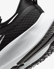 Nike Mens Air Zoom Pegasus 37 Shield CQ7935 002 - Size