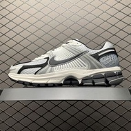 Nike Zoom Vomero 5 Photon Dust Black  shoes 726