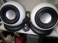 迷你mini USB speaker揚聲器 喇叭(size: Dia.4" x (H)4.5" inches