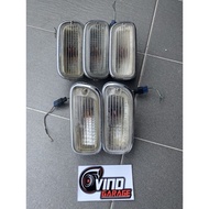 Signal Bumper Depan Daihatsu Mira Gino