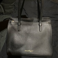 Salvatore Ferragamo 黑皮革拉鍊托特包