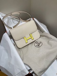 Hermes Constance 24-1