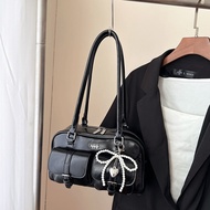 Fashionable Classic Solid Color PU Waterproof Fabric, Featuring Letter Pattern Design, Zipper Closur