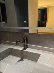 🔷 專業安裝維修服務 🔷各類水龍頭安裝 🔷水龍頭、水制、維修水喉管路接駁 🔷洗手盆櫃安裝 🔷更換座廁安裝  🔷   浴屏安裝 🔷更換面盆 🔷安裝洗手盆 🔷廚廁翻新 🔷各類維修 🔷廁所座廁 水箱 漏水維